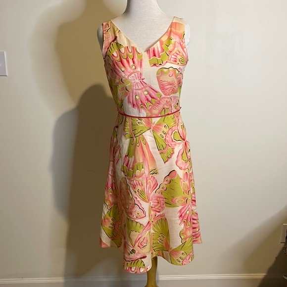 Adrianna Papell Dresses & Skirts - Papell butterfly print dress